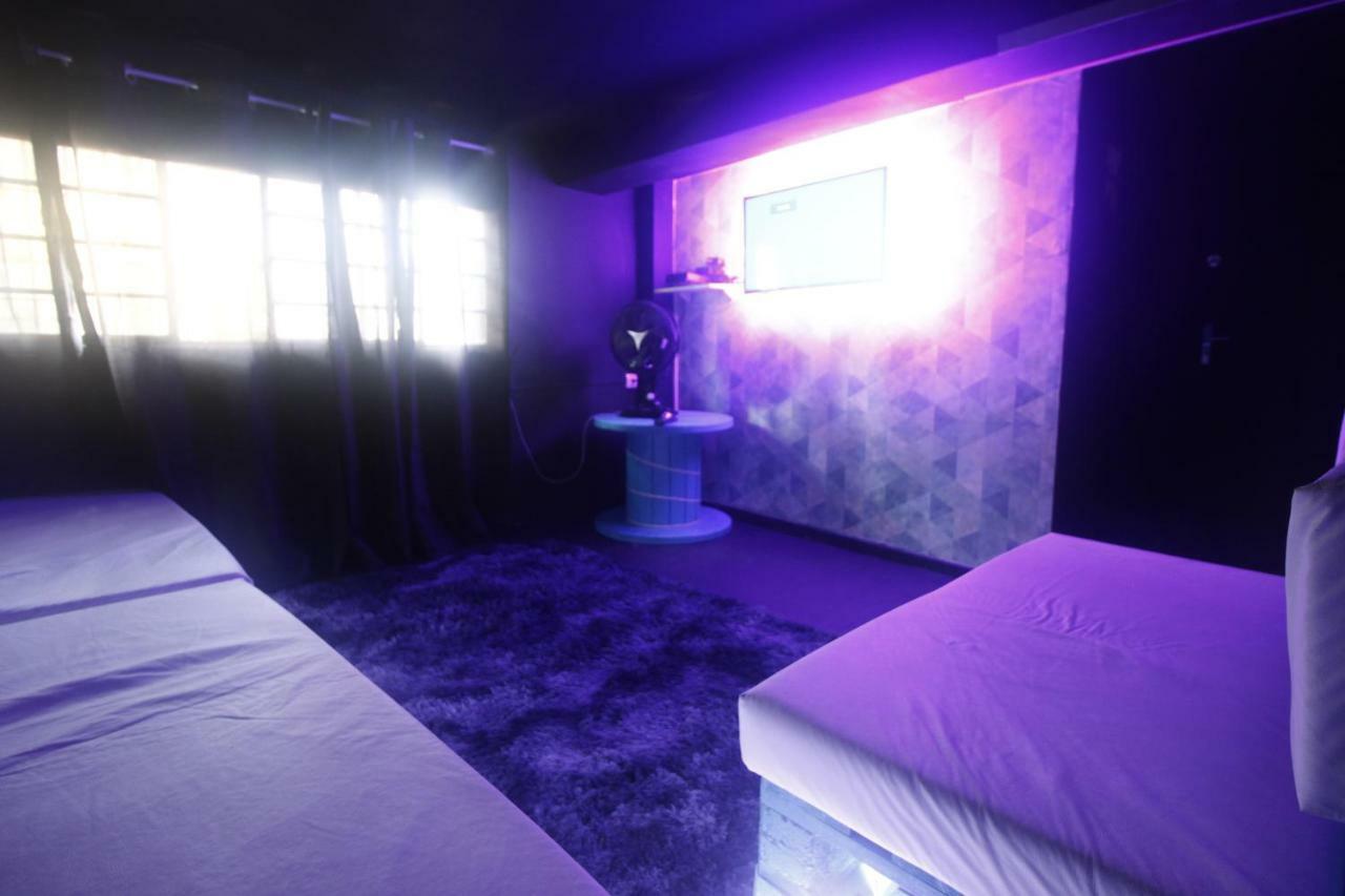 Hola Hostel Faria Lima ساو باولو المظهر الخارجي الصورة